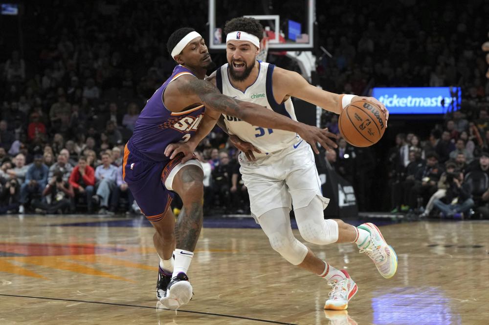 瞩目的英雄 瞩目的英雄