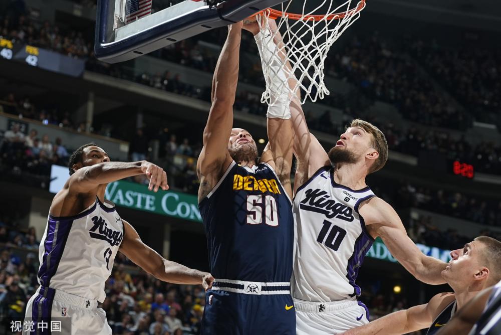 在高度竞争 在高度竞争